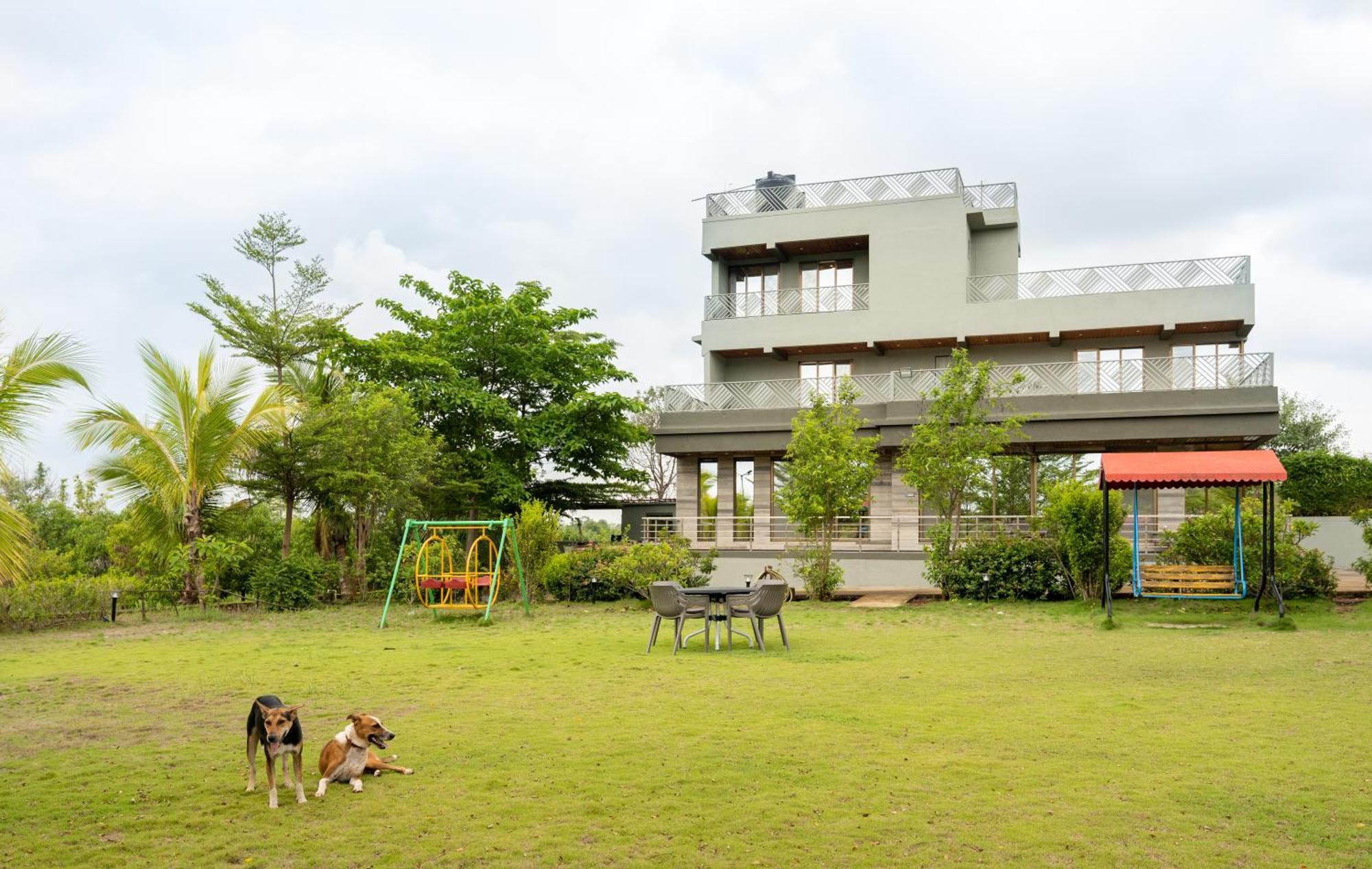 Saffronstays Siesta By The River Murbad Exterior photo